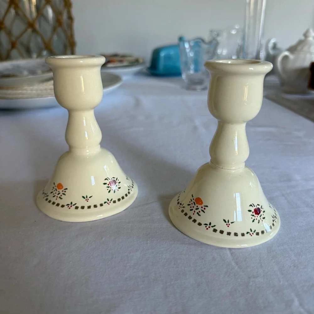 Vintage Colonial‎ Candle Ceramic Candlestick Holders Floral Holly Cottagecore